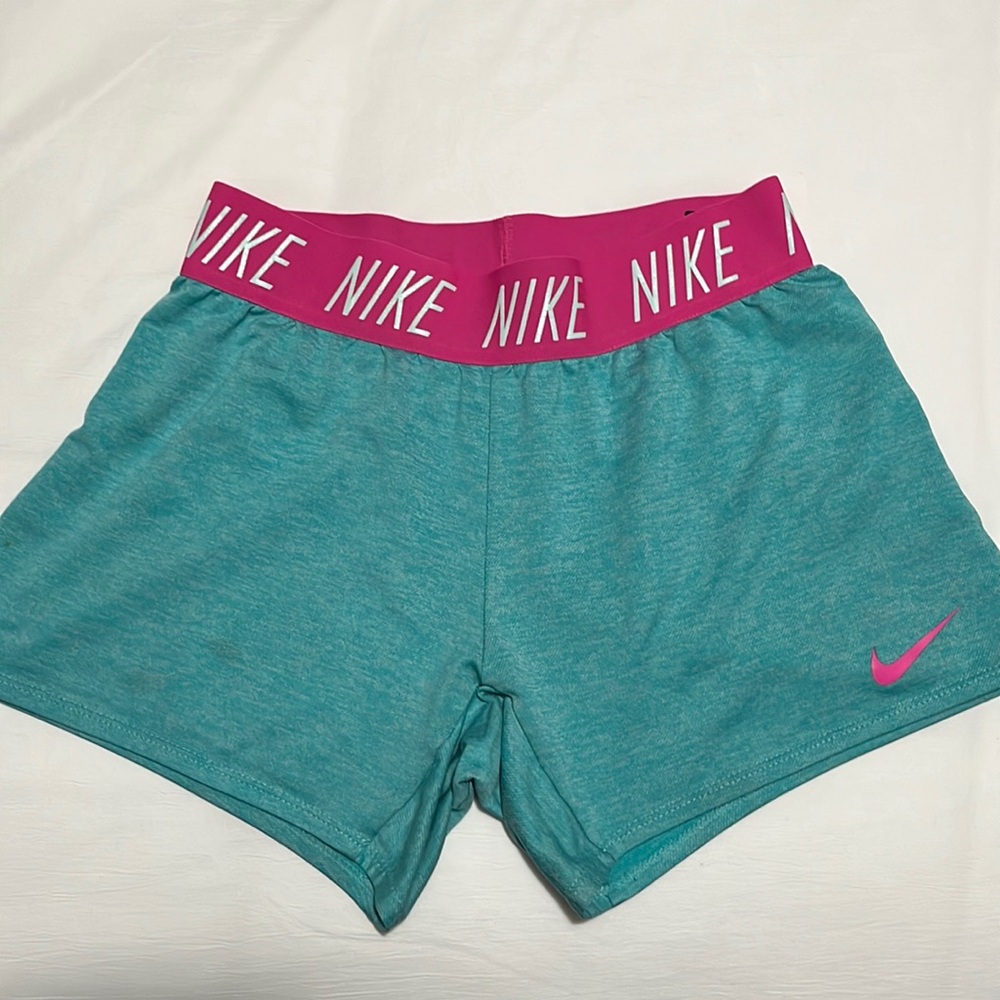 Girls Nike athletic shorts - size L